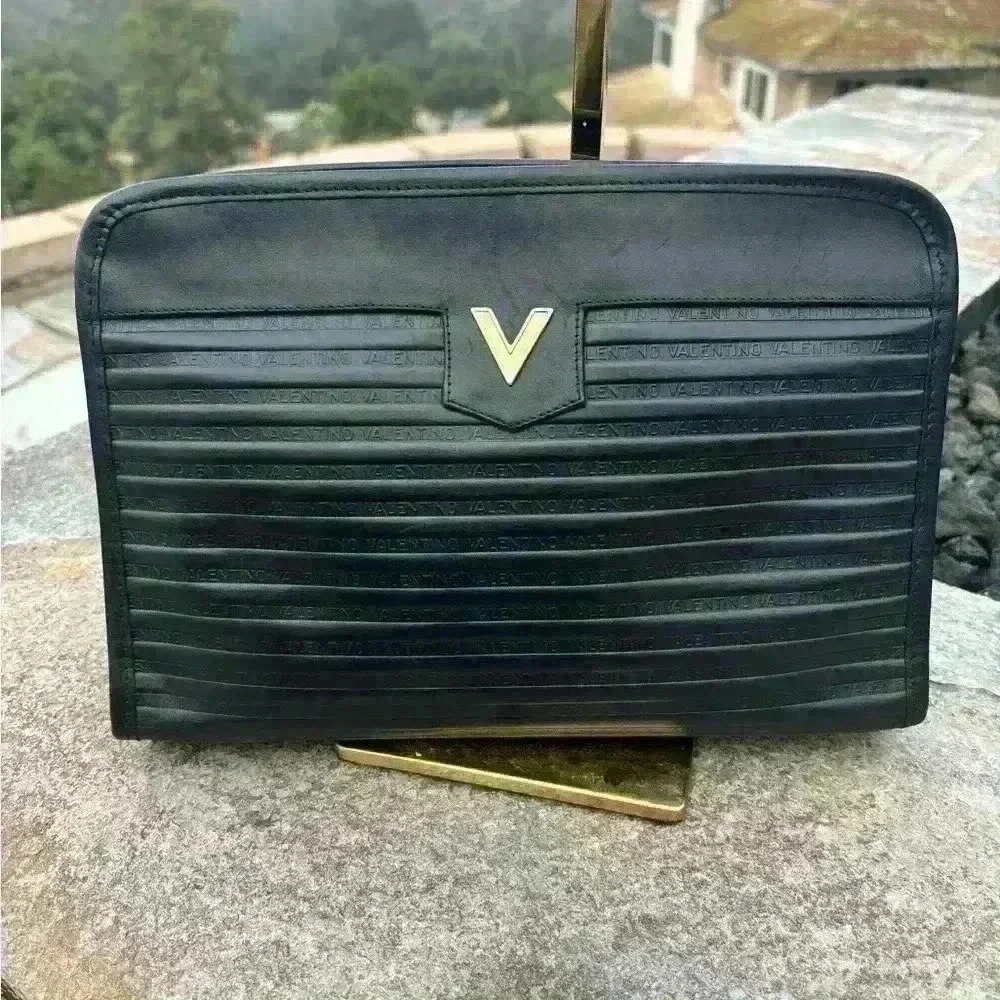 Mario Valentino V Clutch - Picture 3 of 11